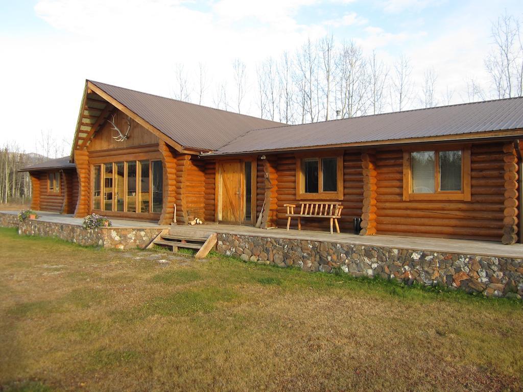 Folding Mountain B & B Fort Nelson Δωμάτιο φωτογραφία